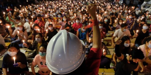 Μιανμάρ: 125.000 εκπαιδευτικοί σε διαθεσιμότητα για την εναντίωσή τους στο πραξικόπημα