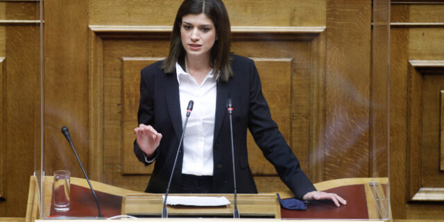 Νοτοπούλου: “Με ποιο σχέδιο ανοίγει ο ελληνικός τουρισμός κ. Θεοχάρη;”