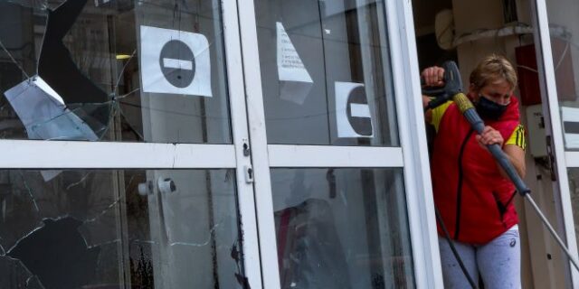 Επίθεση και φθορές στις εγκαταστάσεις της Δημοτικής Αστυνομίας στο Παγκράτι