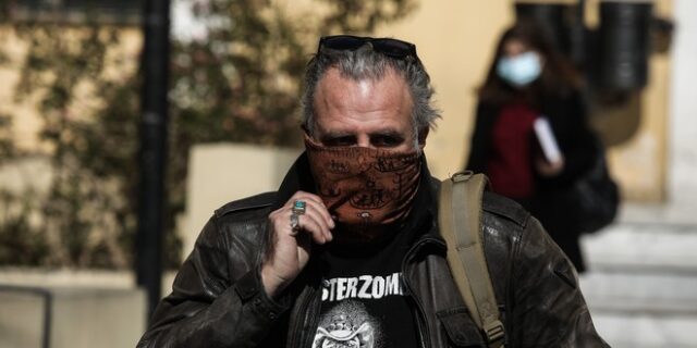Τσαρούχας: Νέες καταγγελίες στον εισαγγελέα