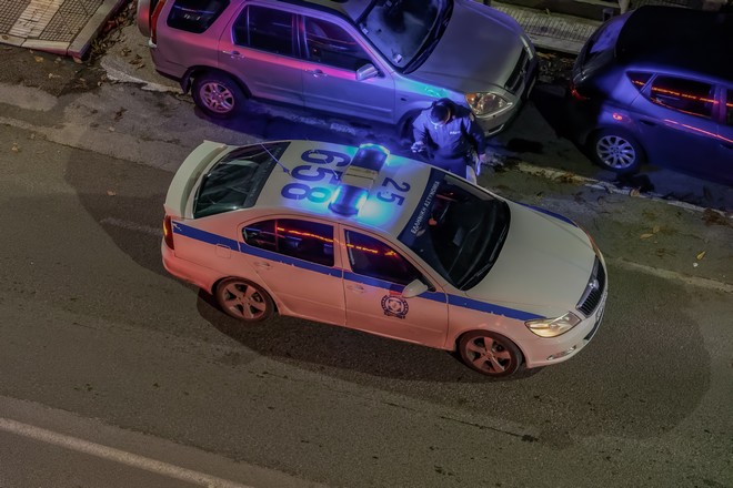 Καταδίωξη στο Πέραμα: Ένας νεκρός και επτά τραυματίες – Καταζητείται ένας εκ των δραστών