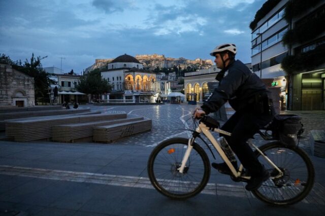 Lockdown – Νέα μέτρα: Μέχρι τις 19:00 η κυκλοφορία το Σαββατοκύριακο και μετακινήσεις σε ακτίνα 2 χλμ.