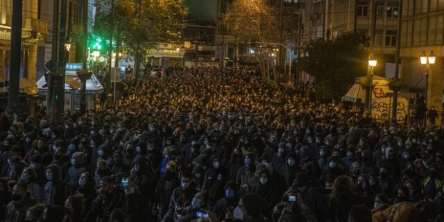 Κυβέρνηση: Ανεύθυνο να γίνουν τώρα πορείες για τον Κουφοντίνα, λόγω κορονοϊού