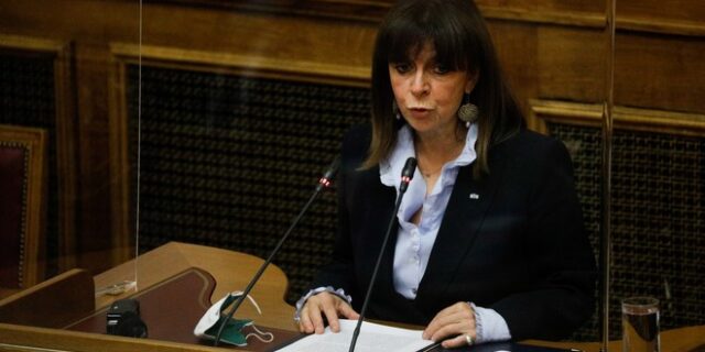 Σακελλαροπούλου: Να προσφέρουμε στα σημερινά κορίτσια τη θέση που τους αξίζει