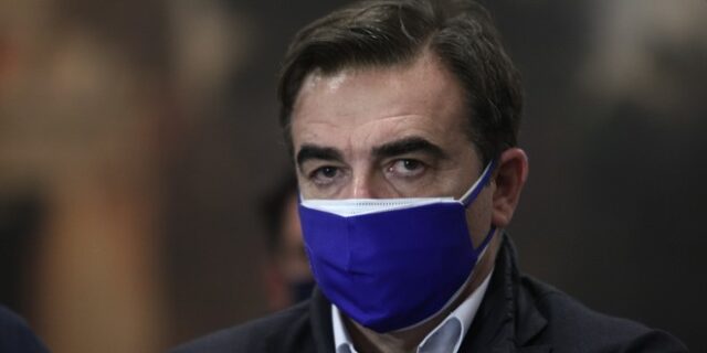 Μ. Σχοινάς: Τις επόμενες ημέρες το πλαίσιο για τα πιστοποιητικά εμβολιασμών