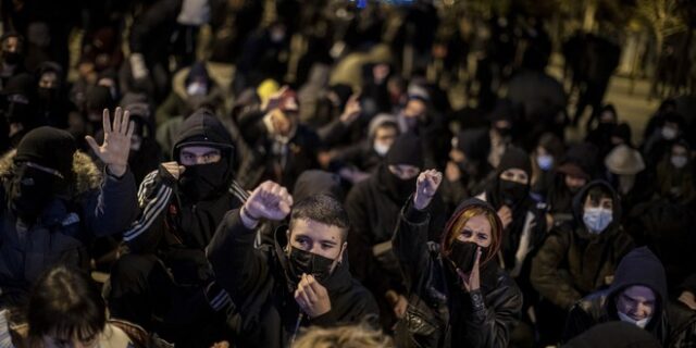 Ισπανία: Διαδηλώσεις για την απελευθέρωση του Πάμπλο Χασέλ