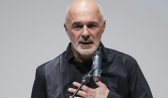 Στάθης Λιβαθινός προς σπουδαστές: “Συγγνώμη αν τυχόν πλήγωσα κάποια ή κάποιον από σας”