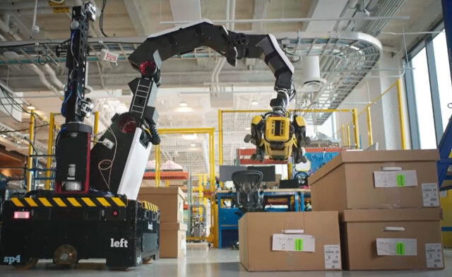 Stretch: Το ρομπότ που θα αντικαταστήσει τους αποθηκάριους