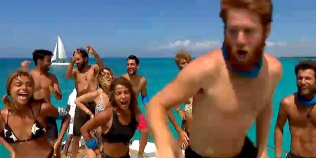 Survivor 4: Ξέφρενο πάρτι των Μπλε σε πολυτελές σκάφος – Χόρεψαν “Macarena” και… Καλλίδη