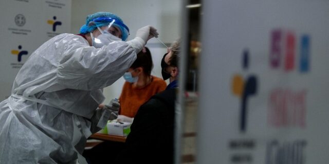 Κορονοϊός: 2219 νέα κρούσματα σήμερα στην Ελλάδα, τα 1051 στην Αττική- 35 νεκροί