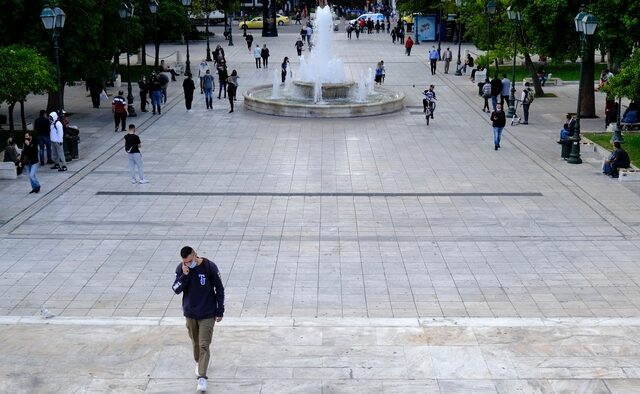 Lockdown: “Κληρώνει” για λιανεμπόριο – σχολεία, Πάσχα οι διαδημοτικές μετακινήσεις 