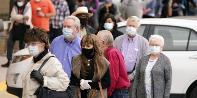 Κορονοϊός – Τέξας: Τέλος στην υποχρεωτική μάσκα – Άνοιγμα της οικονομίας στο 100%