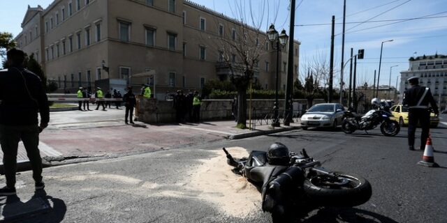 Τροχαίο στη Βουλή: Λαμπαδηδρομία στην μνήμη του Ιάσωνα