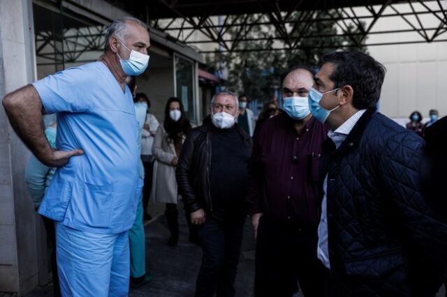 Γιατροί Θριασίου σε Τσίπρα: “Τεράστιο πρόβλημα με την κατάργηση χειρουργείων – Ασθενείς έχουν επιπλοκές”