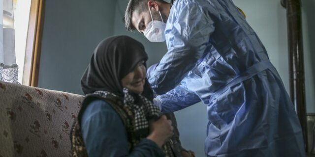 Κορονοϊός: Πάνω από 11.500 νέα κρούσματα στην Τουρκία