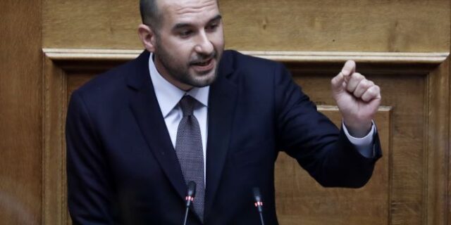 Τζανακόπουλος: Επικίνδυνη πια η διαχείριση της πανδημίας από την κυβέρνηση