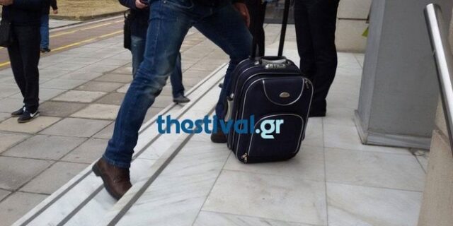 Θεσσαλονίκη: Συναγερμός για “ύποπτη” βαλίτσα που -τελικά- ανήκει σε άστεγο