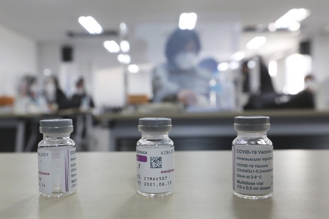 Ιταλία: Μπλόκαρε 250.000 εμβόλια AstraZeneca που προορίζονταν για την Αυστραλία