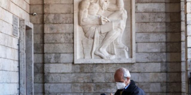 Ιταλία: Αυστηροποιούνται τα μέτρα κατά του κορονοϊού