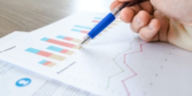 Νέα Έρευνα: 45,6% των Ελλήνων πιστεύει πως τα εναλλακτικά προϊόντα καπνίσματος είναι λιγότερο βλαβερά