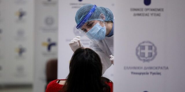 Κορονοϊός: 1262 νέα κρούσματα σήμερα στην Ελλάδα – 50 νεκροί και 656 διασωληνώσεις