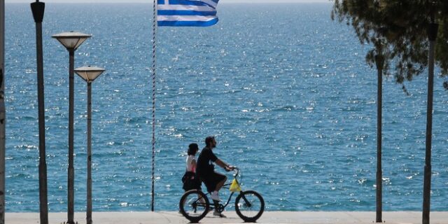 Καιρός: Βελτιωμένος με τοπικές νεφώσεις και κανονικές θερμοκρασίες
