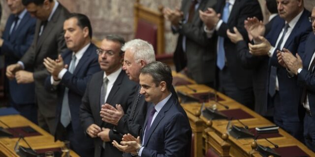 Πριν κλείσουν δύο χρόνια, τα φαινόμενα φαυλότητας και παρακμής αυξάνονται…