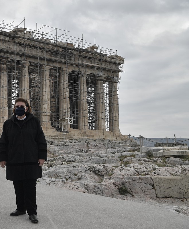 Αναγνωστοπούλου: “Η Μενδώνη τρέχει να τα μαζέψει άρον- άρον μετά την κοινωνική κατακραυγή”