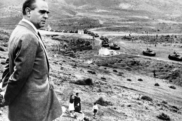 ΝΔ για τα 23 χρόνια από τον θάνατο του Κωνσταντίνου Καραμανλή: “Αποστρέφονταν το λαϊκισμό και τη δημαγωγία”