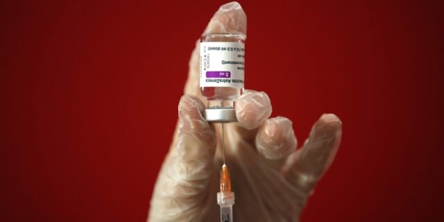 Εμβόλιο AstraZeneca: Το Πανεπιστήμιο της Οξφόρδης αναστέλλει τις δοκιμές στα παιδιά