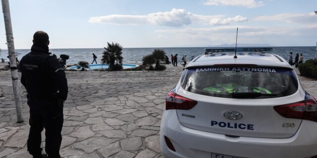 Επίθεση σε αστυνομικούς που καλούσαν νεαρούς να αποχωρήσουν από την Πλατεία Νερού