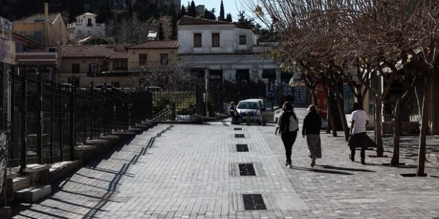 Κορονοϊός – διασπορά: Σε δυσχερή θέση παραμένει η Αττική, τριψήφιοι αριθμοί σε Θεσσαλονίκη, Κοζάνη, Αχαΐα