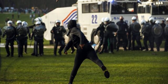 Βέλγιο: Πάρτι και επέμβαση της αστυνομίας στις Βρυξέλλες-Αρχισε ως πρωταπριλιάτικη φάρσα