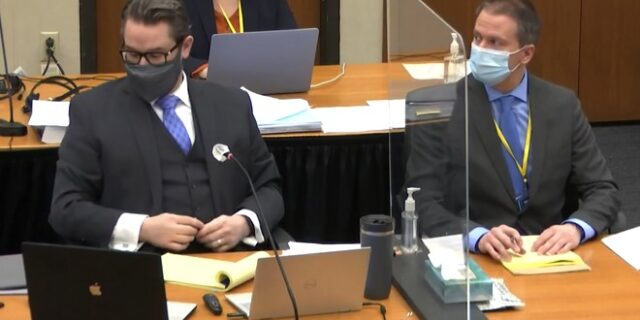 Τζορτζ Φλόιντ: Αρνήθηκε να καταθέσει ο Ντέρεκ Σόβιν