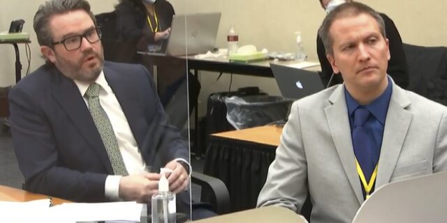 Δίκη για τη δολοφονία Φλόιντ: Οι ένορκοι αποφασίζουν για τον Ντέρεκ Σόβιν