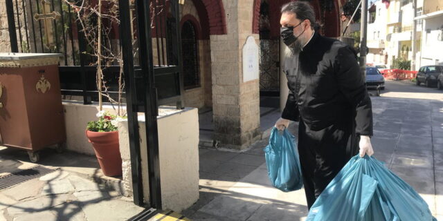 Δέματα Αγάπης, από την Ι.Μ. Νέας Ιωνίας