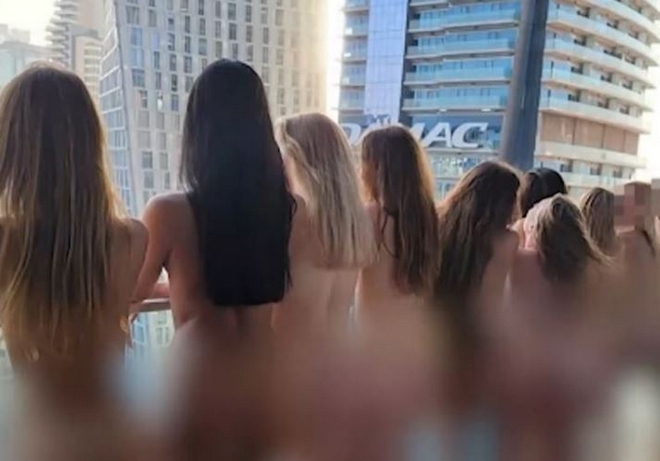 Ντουμπάι: Απέλαση για τα γυμνά μοντέλα που πόζαραν σε μπαλκόνι