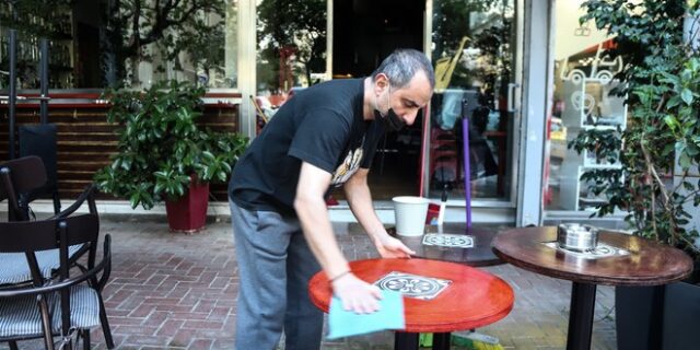 Καββαθάς: Με προβλήματα ανοίγει η εστίαση τη Δευτέρα του Πάσχα