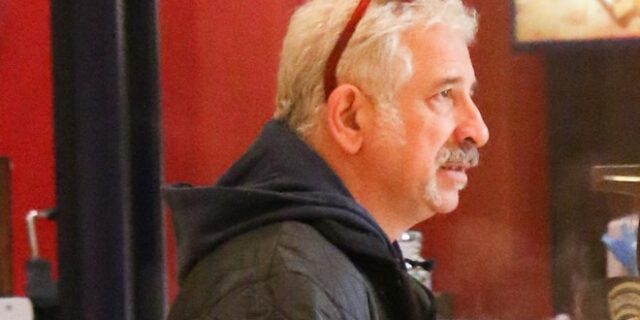 Δεν εμφανίστηκε στον εισαγγελέα ο Πέτρος Φιλιππίδης – Κατέθεσε υπόμνημα