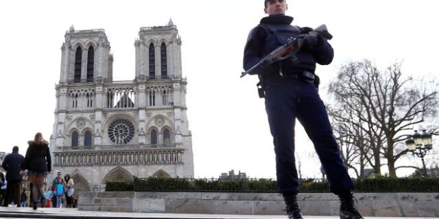 Κορονοϊός: Πάσχα με lockdown για τους καθολικούς σε όλο τον κόσμο