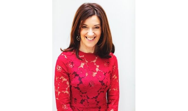 To Public Events Go Social υποδέχεται τη Victoria Hislop