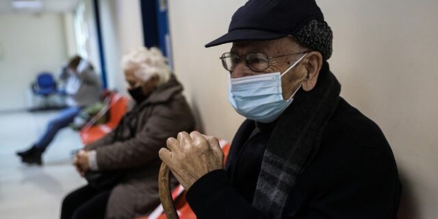 Οι περιττοί άνθρωποι. Οι γέροι…