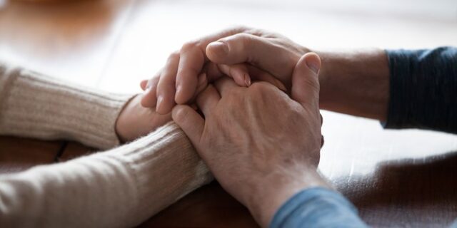 “Ψυχούλα μου, φτάνεις ζωντανός κοντά μου. Λατρεία μου, νικήσαμε..”