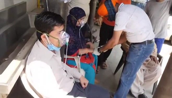 Κορονοϊός: Τα νοσοκομεία της Ινδίας εκπέμπουν SOS