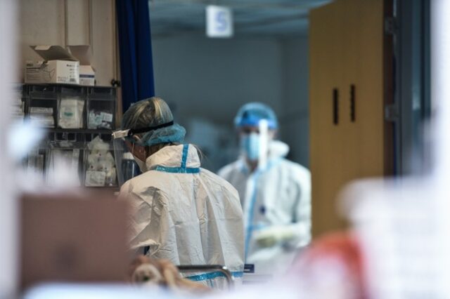 Κορονοϊός: Σταδιακή επιστροφή στην κανονικότητα για τα νοσοκομεία