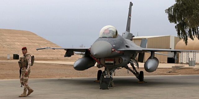 Ιράκ: Επίθεση με ρουκέτες κατά αεροπορικής βάσης – Πέντε τραυματίες