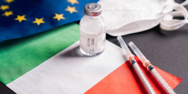 Η Ιταλία επιδιώκει να παράξει εμβόλια mRNA κατά του κορονοϊού