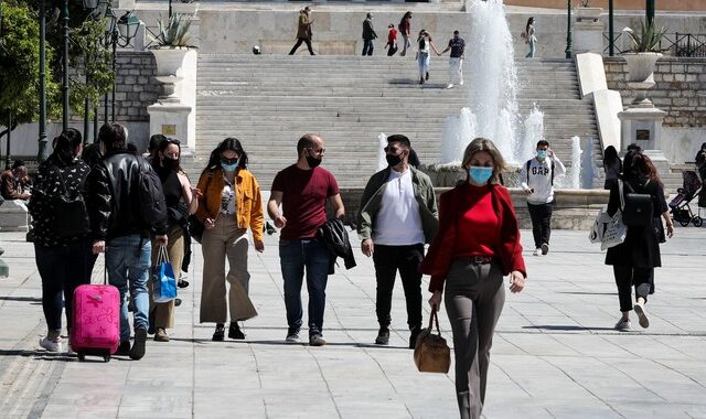 Κορονοϊός: Προβληματισμός από την εξάπλωση της “Αθηναϊκής μετάλλαξης”