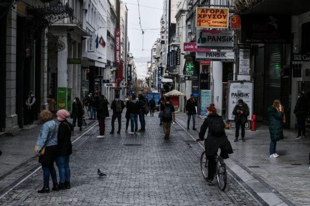 Τράπεζες: Οι επιχειρήσεις θα πληρώνουν “φύλακτρα” για τις καταθέσεις τους