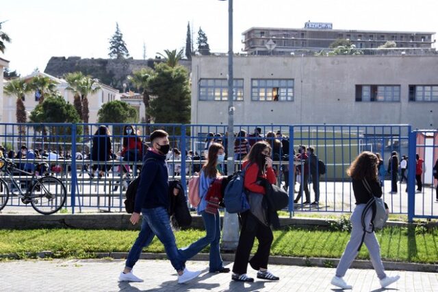 Σχολεία: Με 27 μαθητές στην τάξη του, το παιδί από το Περιστέρι θα γίνει σίγουρα ψυκτικός